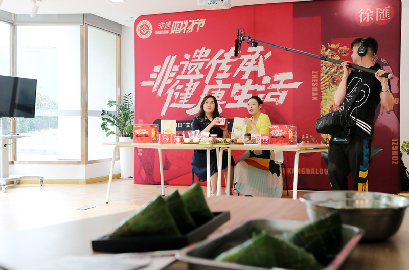 怎样在快手带货得提成呢_直播带货坑位费高_直播带货虚假宣传