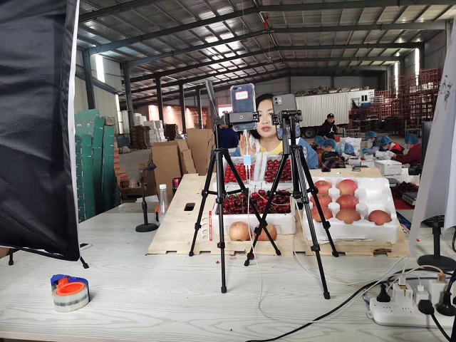 网红直播补税案例_快手直播带货佣金比例_电商主播税务风险